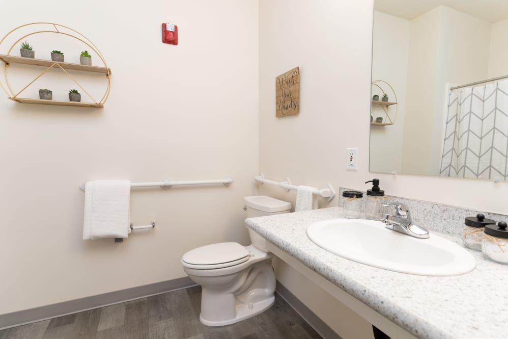 King's Manor Senior Living Community - Pricing, Photos, Reviews